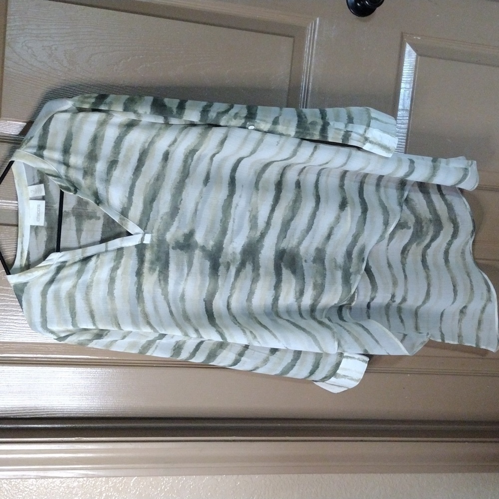 4@30.00 or 23.00 Ladies Blouse by Chico